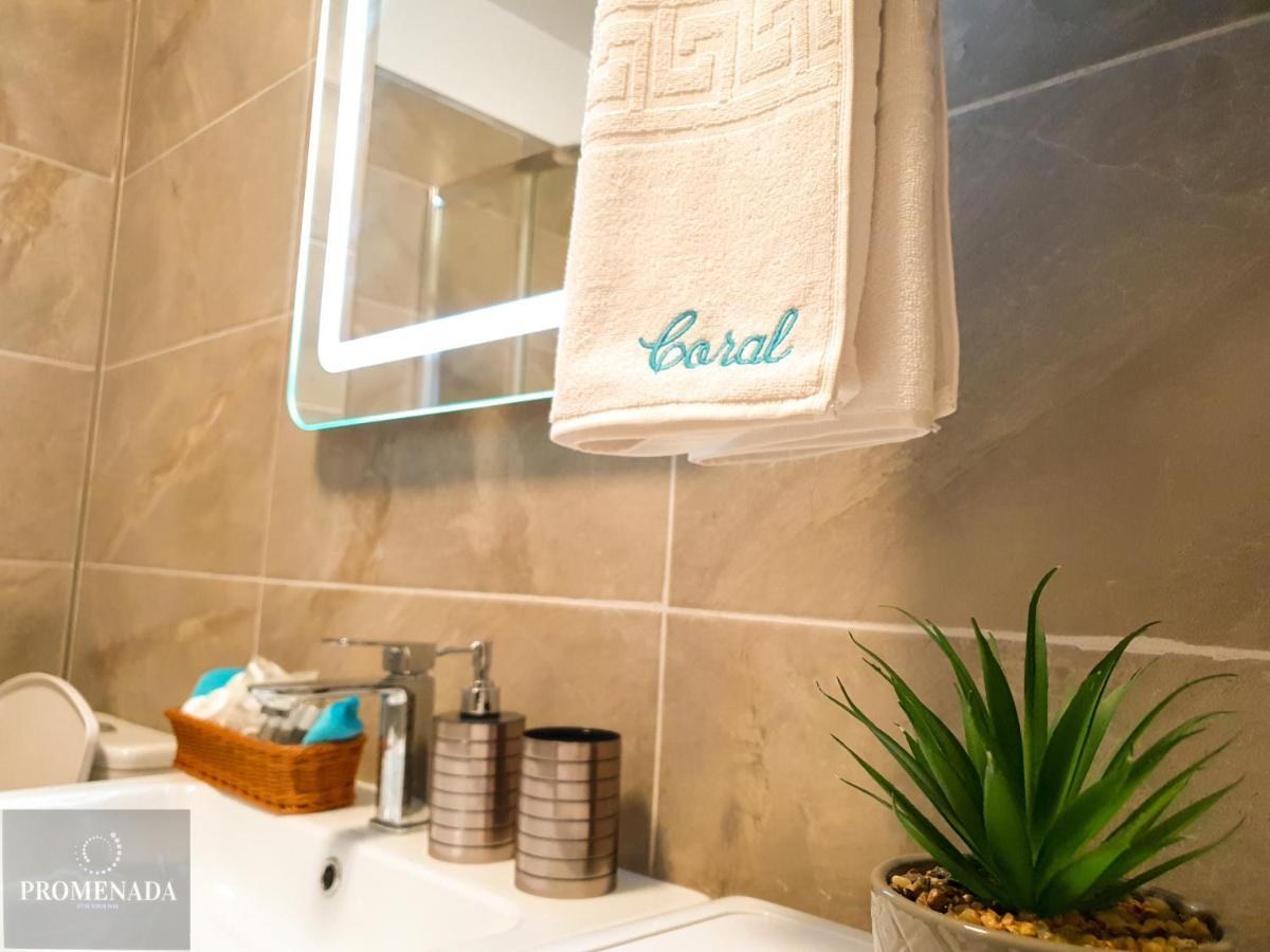 Coral Aparthotel Pool & Spa Mamaia Nord Năvodari Eksteriør billede