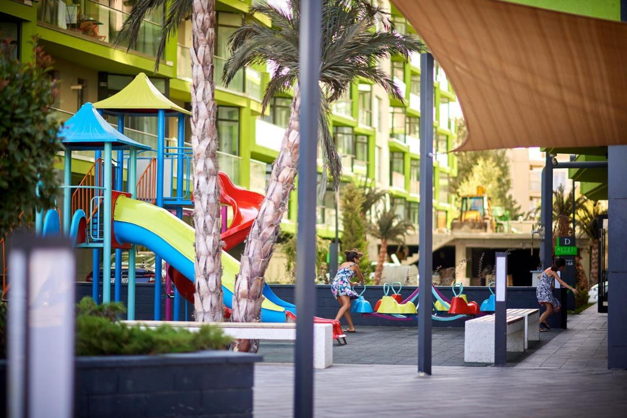Coral Aparthotel Pool & Spa Mamaia Nord Năvodari Eksteriør billede