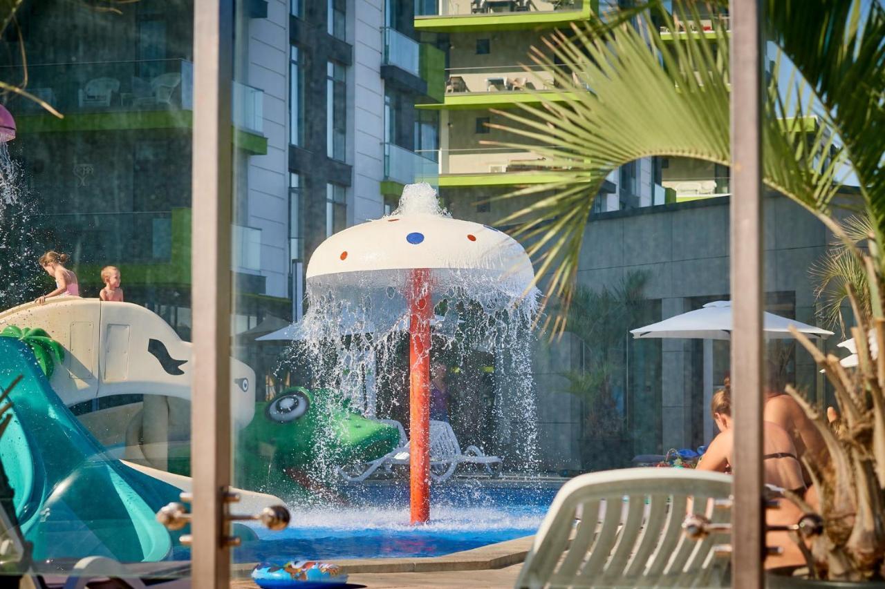 Coral Aparthotel Pool & Spa Mamaia Nord Năvodari Eksteriør billede
